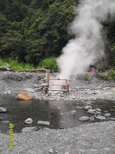 宜蘭景點 礁溪猴硐瀑布/五峰奇瀑布/林美石磐步道/清水地熱/蘭陽博物館/羅東林業文化園區之旅 - 第28張圖 宜蘭景點 礁溪猴硐瀑布/五峰奇瀑布/林美石磐步道/清水地熱/蘭陽博物館/羅東林業文化園區之旅