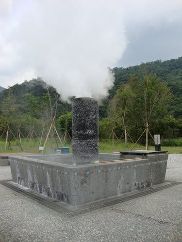 宜蘭景點 礁溪猴硐瀑布/五峰奇瀑布/林美石磐步道/清水地熱/蘭陽博物館/羅東林業文化園區之旅 - 第21張圖 宜蘭景點 礁溪猴硐瀑布/五峰奇瀑布/林美石磐步道/清水地熱/蘭陽博物館/羅東林業文化園區之旅
