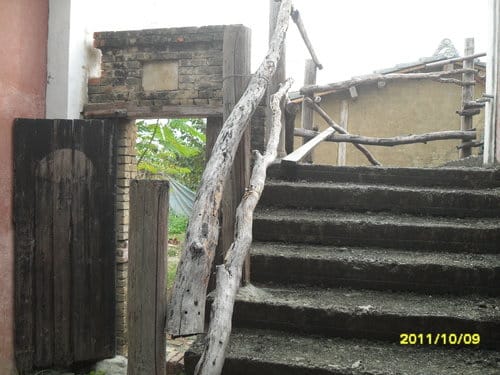 台南景點【老塘湖藝術村】食尚玩家介紹:復古建築、古文物彷彿進入時光隧道可換古裝拍美照的超好拍復古藝術村