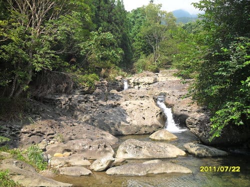 苗栗南庄景點『神仙谷』吊橋、觀瀑免費景點