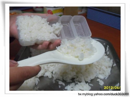 軍艦壽司DIY食譜在家自己做【綜合軍艦壽司】使用模具更方便!! - 第17張圖 軍艦壽司DIY食譜在家自己做【綜合軍艦壽司】使用模具更方便!!