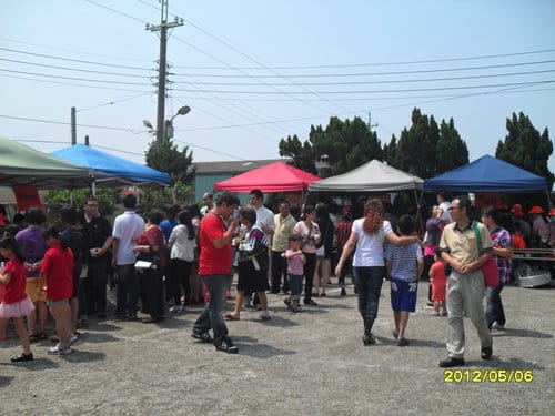 2012.5.6天順講堂慶祝母親節感恩園遊會及繪畫比賽頒獎活動 - 第3張圖 2012.5.6天順講堂慶祝母親節感恩園遊會及繪畫比賽頒獎活動