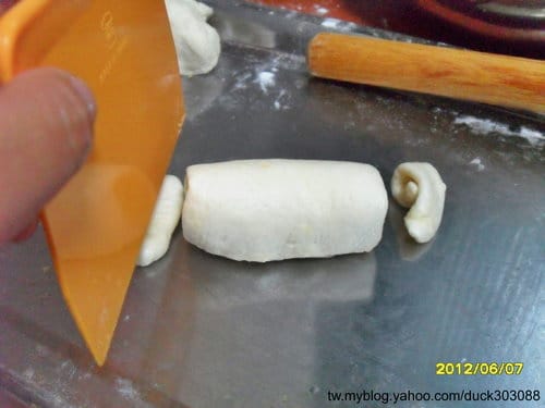 DIY中式麵點南瓜銀絲卷雙色包餡南瓜玫瑰饅頭南瓜肉包 - 第26張圖 DIY中式麵點南瓜銀絲卷雙色包餡南瓜玫瑰饅頭南瓜肉包