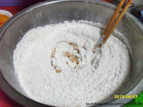 DIY中式麵點南瓜銀絲卷雙色包餡南瓜玫瑰饅頭南瓜肉包 - 第8張圖 DIY中式麵點南瓜銀絲卷雙色包餡南瓜玫瑰饅頭南瓜肉包