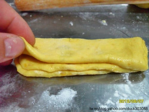 DIY中式麵點南瓜銀絲卷雙色包餡南瓜玫瑰饅頭南瓜肉包 - 第17張圖 DIY中式麵點南瓜銀絲卷雙色包餡南瓜玫瑰饅頭南瓜肉包