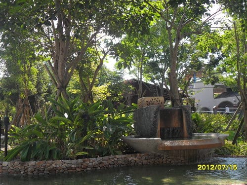 宜蘭景點礁溪溫泉公園免費泡腳池親子旅遊景點