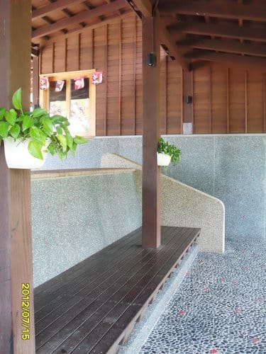宜蘭景點礁溪溫泉公園免費泡腳池親子旅遊景點