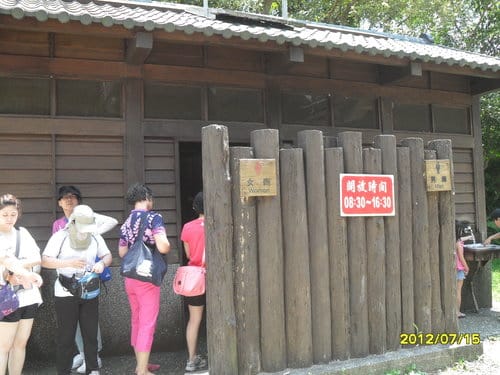 宜蘭景點礁溪『林美石磐步道』免費景點潺潺溪水輕鬆登山賞飛瀑