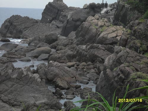 宜蘭景點頭城『北關海潮公園』賞豆腐岩、炮台、一線天