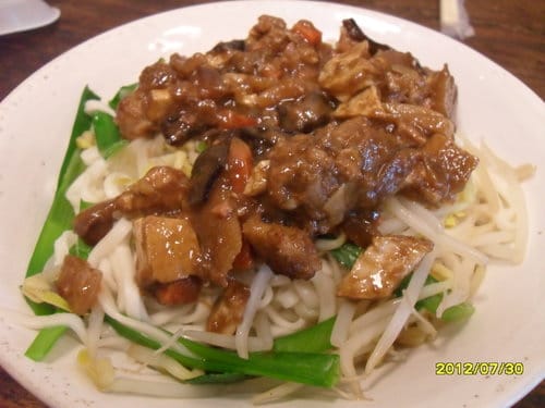 復古裝潢古色古香埔里圓環..古早味大碗公飯
