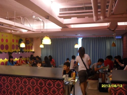 [台中一中街美食]便所主題餐廳..便所吃大便囉不是啦是吃冰淇淋啦