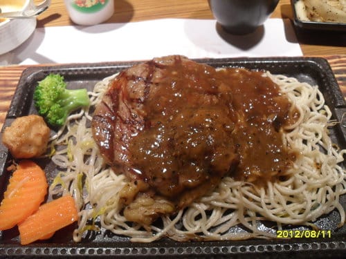 [台中美食]很ㄏㄤ的牛排館『赤鬼炙燒牛排』崇德店