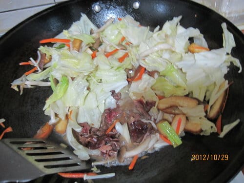 夜市美食在家自己炒【蒙古烤肉】下飯菜色