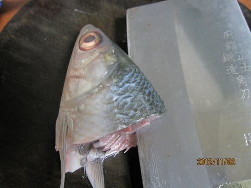 市場買回來的魚.如何殺?虱目魚去骨 - 第10張圖 市場買回來的魚.如何殺?虱目魚去骨
