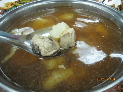 [台中平價快炒店]九號碼頭99元台式快炒 物價上漲的現在.來這用餐.人多划算