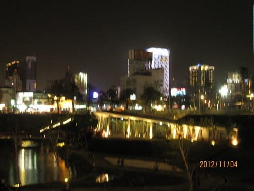 台中市很夯的新景點秋紅谷生態觀公園(夜景篇) - 第9張圖 台中市很夯的新景點秋紅谷生態觀公園(夜景篇)