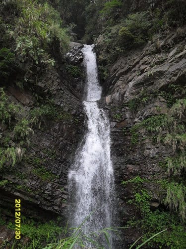 埔里景點觀音瀑布從埔里往霧社.盧山.清境必經過且容易被人忽略的美麗景點 - 第10張圖 埔里景點觀音瀑布從埔里往霧社.盧山.清境必經過且容易被人忽略的美麗景點