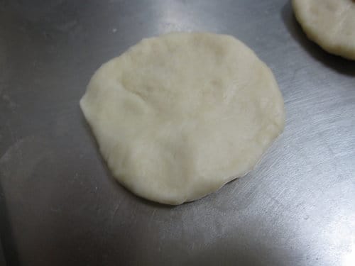 做點心 胡椒餅…這次配方加了少許的酵母粉,外酥內Q