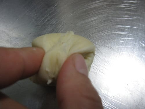 做點心 胡椒餅…這次配方加了少許的酵母粉,外酥內Q