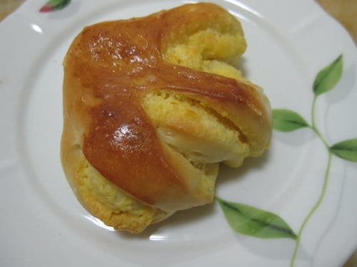 做麵包基礎甜麵糰….椰香奶酥麵包