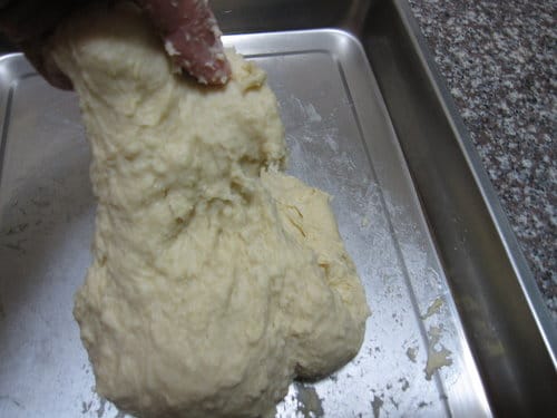 做麵包牛奶湯種麵糰…