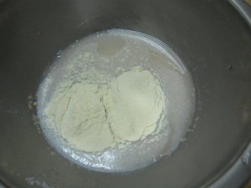 做麵包基礎甜麵糰….椰香奶酥麵包