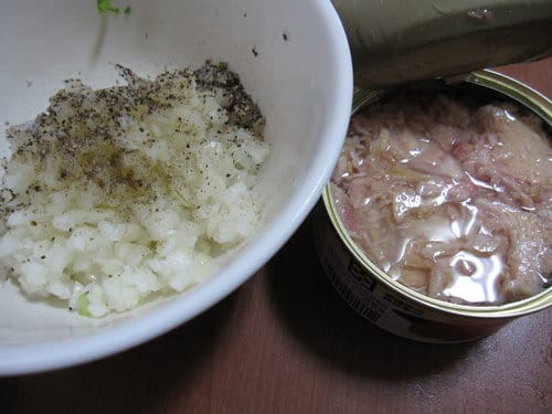 做麵包牛奶湯種麵糰…鮪魚玉米湯種麵包