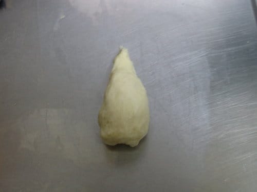 做麵包牛奶湯種麵糰….奶酥湯種小餐包