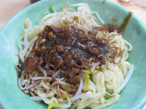 梧棲美食【清水米糕】從小吃到大的古早味想吃米糕不用跑清水;老滷滷汁有夠香,在地人的好滋味 - 第10張圖 梧棲美食【清水米糕】從小吃到大的古早味想吃米糕不用跑清水;老滷滷汁有夠香,在地人的好滋味