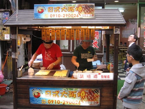 台中逢甲夜市美食小吃–吃透透(懶人包)持續更新中…