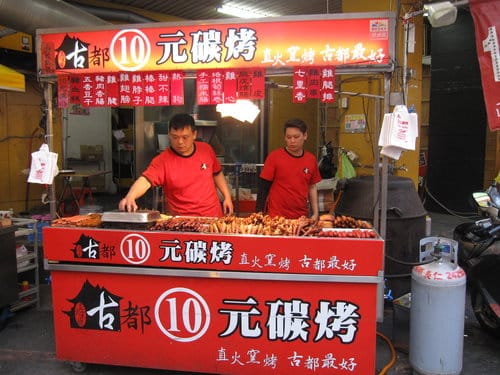 台中逢甲夜市美食小吃–吃透透(懶人包)持續更新中…