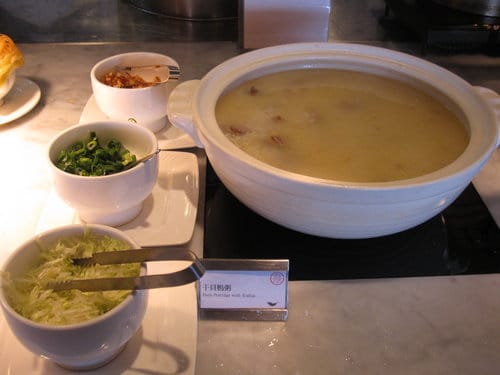 [台中大遠百美食]11F『饗食天堂』自助百匯餐廳(平日午餐&下午茶菜色內容)