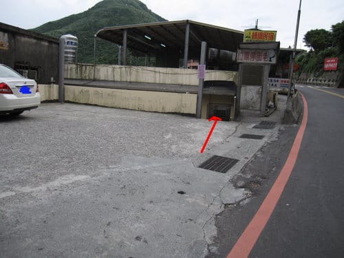 九份老街住宿『緣憶民宿』步行不到2分鐘即是老街喔 (東北角之旅.第5站)