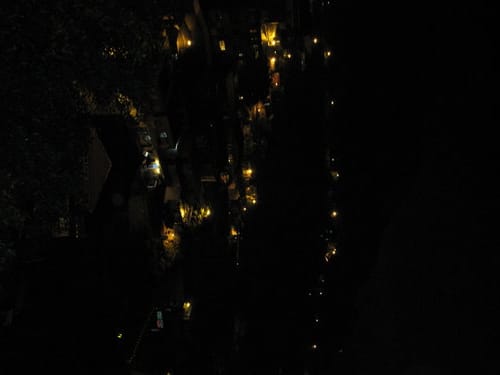 九份老街住宿『緣憶民宿』步行不到2分鐘即是老街喔 (東北角之旅.第5站)