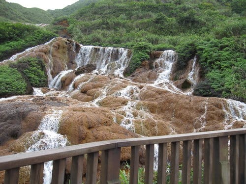 東北角免費景點『黃金瀑布』親子旅遊免費景點/九份景點 - 第7張圖 東北角免費景點『黃金瀑布』親子旅遊免費景點/九份景點