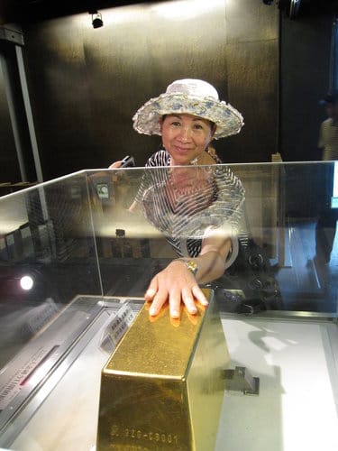 東北角之旅 第7站 金瓜石黃金博物園區周邊景點(四連棟.黃金館.勸濟堂.金水廣場) - 第68張圖 東北角之旅 第7站 金瓜石黃金博物園區周邊景點(四連棟.黃金館.勸濟堂.金水廣場)