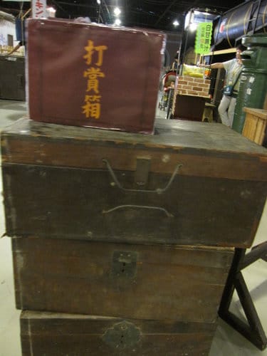 草屯 寶島時代村 50年代懷舊街景的復合式商場…下雨天的好去處