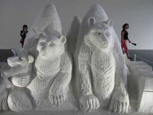 七股鹽山.台灣鹽博物館『一見雙雕藝術季』 雪白的鹽雕