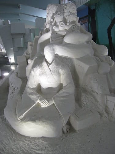 七股鹽山.台灣鹽博物館『一見雙雕藝術季』 雪白的鹽雕