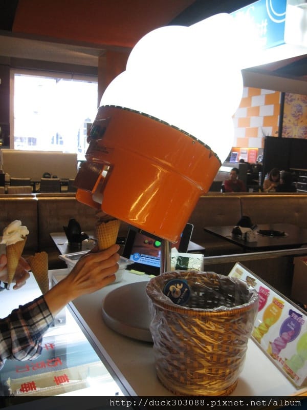 冰淇淋機.JPG 冰淇淋機.JPG