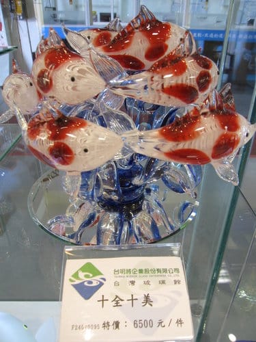 彰化景點『台灣玻璃館』 1樓展場