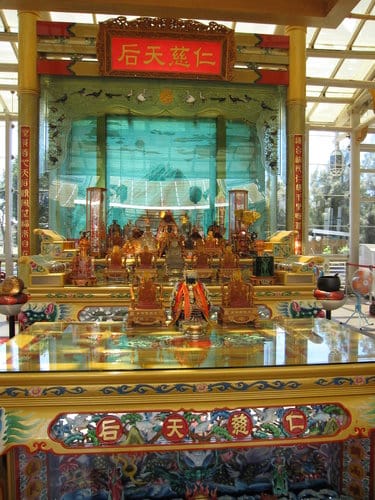 彰化景點『台灣護聖宮』玻璃媽祖廟(彰濱工業區鹿港園區) - 第7張圖 彰化景點『台灣護聖宮』玻璃媽祖廟(彰濱工業區鹿港園區)