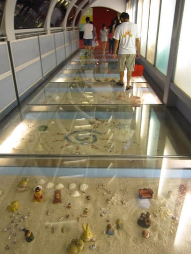彰化景點『台灣玻璃館』 2樓展區