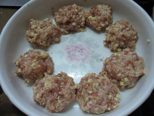 豆腐食譜『雞蛋豆腐蒸肉丸子』