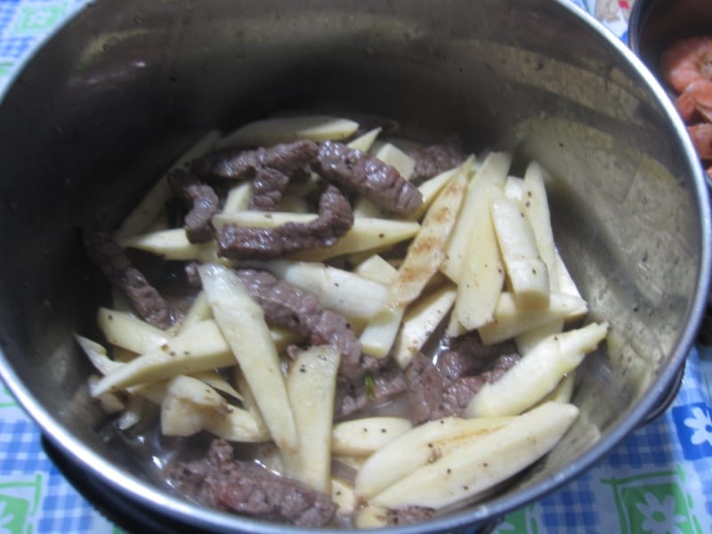 牛肉炒茭白筍.JPG 牛肉炒茭白筍.JPG