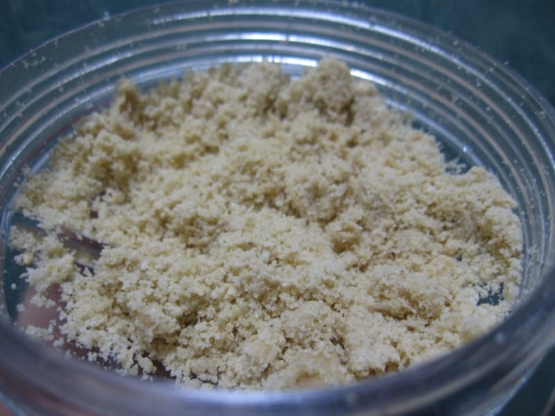 打成芝麻末.JPG 打成芝麻末.JPG