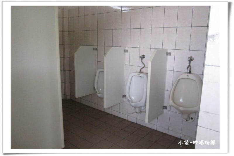 餐廳-男廁 (1).jpg