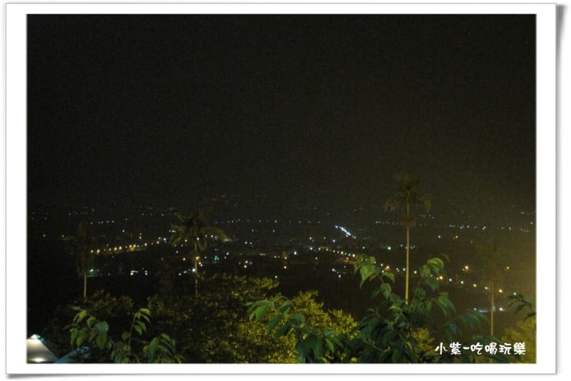 小湖光山舍-夜景 (3).jpg
