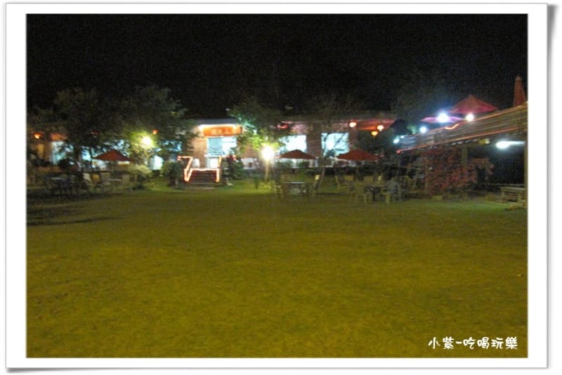 小湖光山舍-夜景 (12).jpg