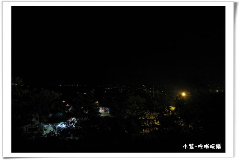小湖光山舍-夜景 (2).jpg